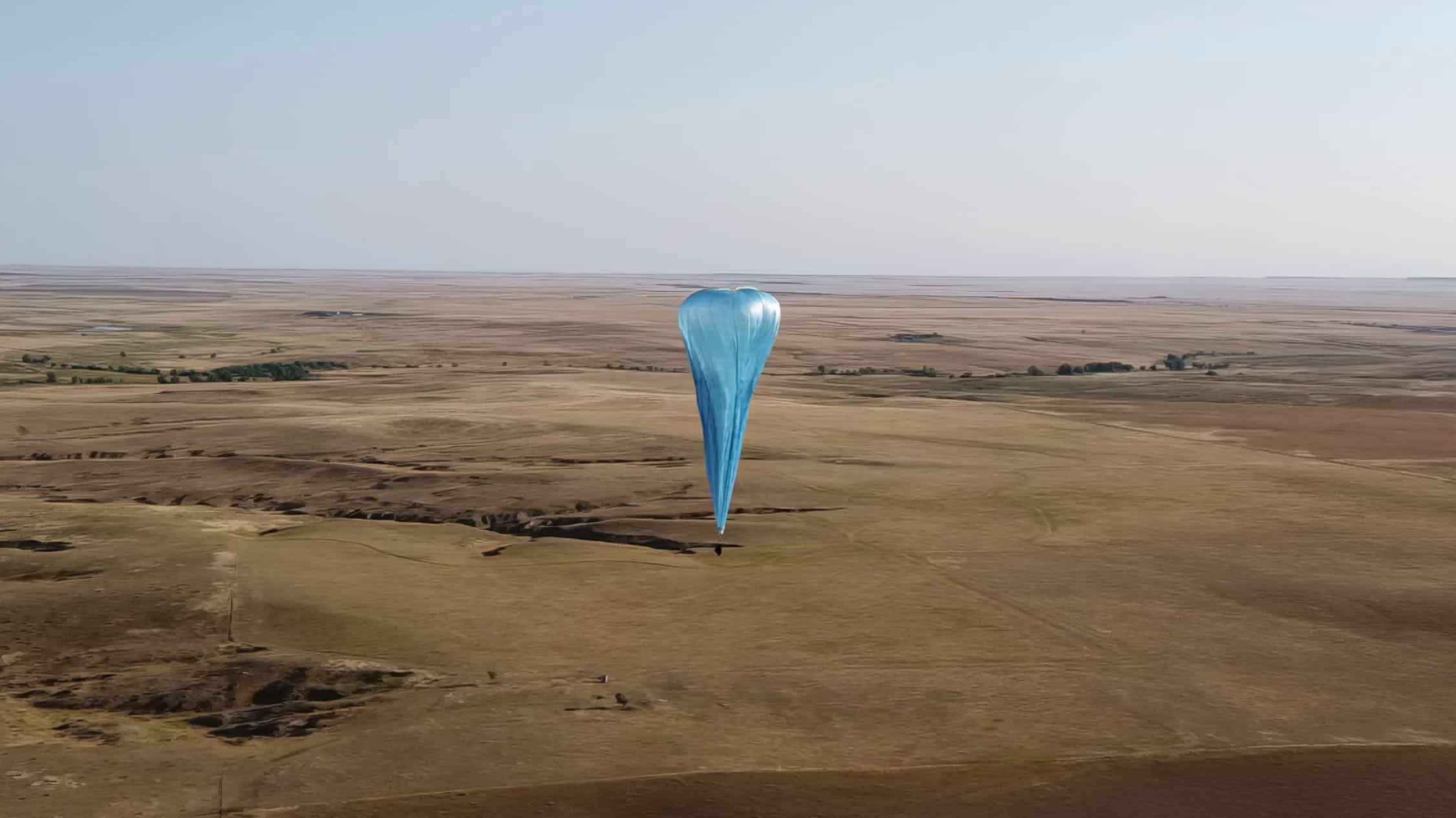 Микрошар Urban Sky, снятый вскоре после запуска недалеко от Грили, Колорадо.