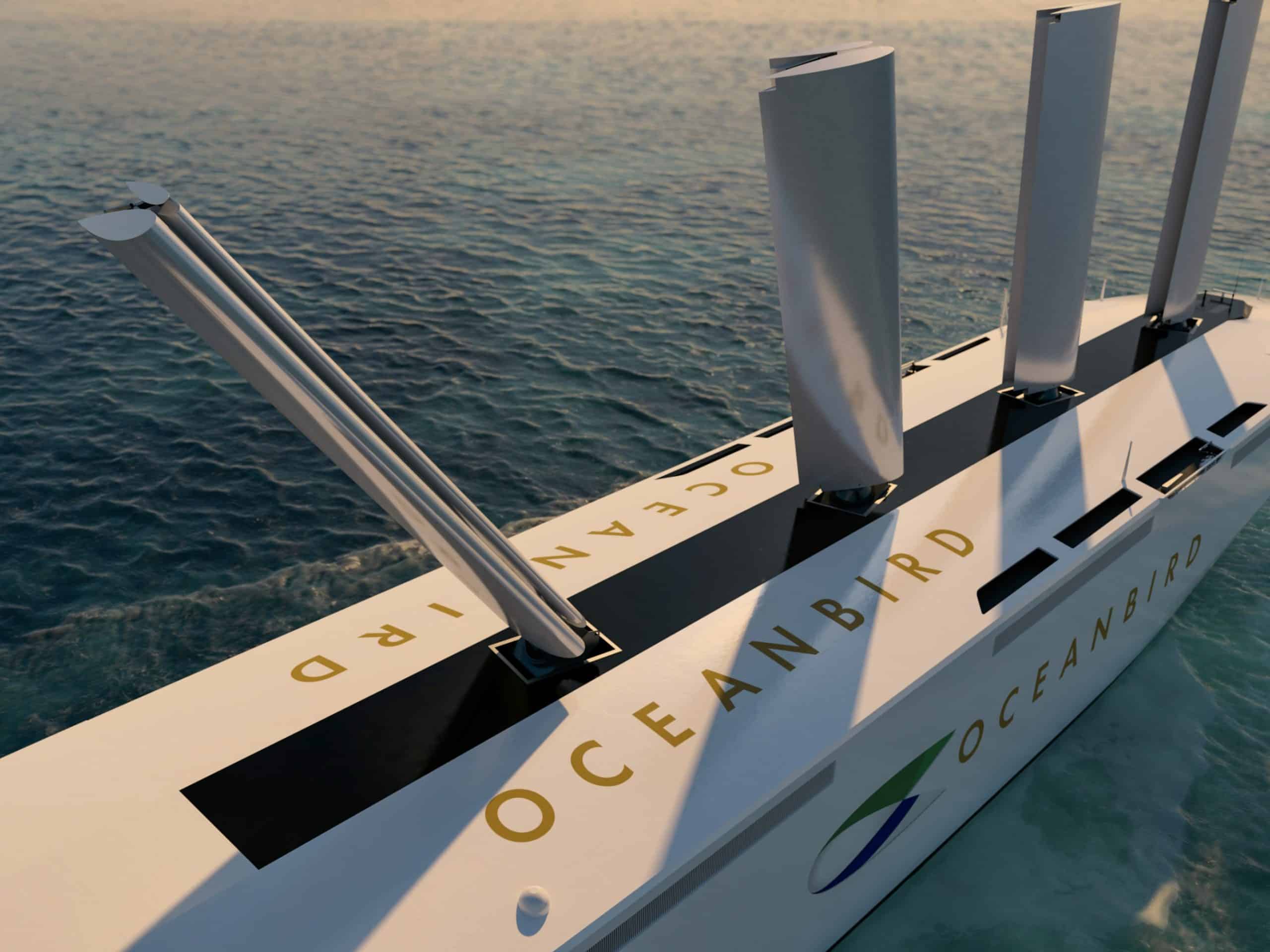 вид с дрона на судно в море с вертикальными металлическими парусами